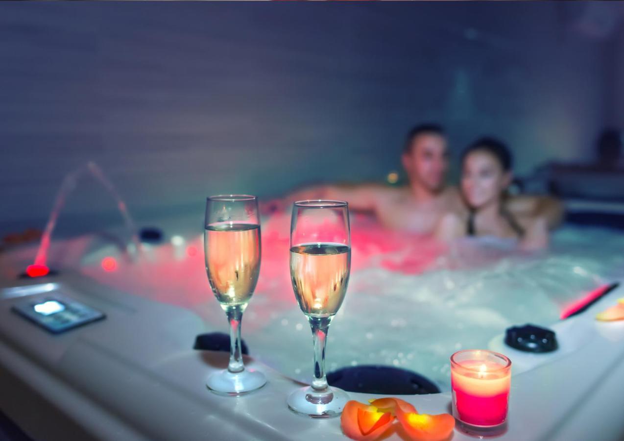 Domaine Les 2 Mondes Hotell Aydat Eksteriør bilde