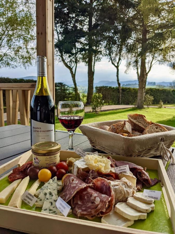Domaine Les 2 Mondes Hotell Aydat Eksteriør bilde